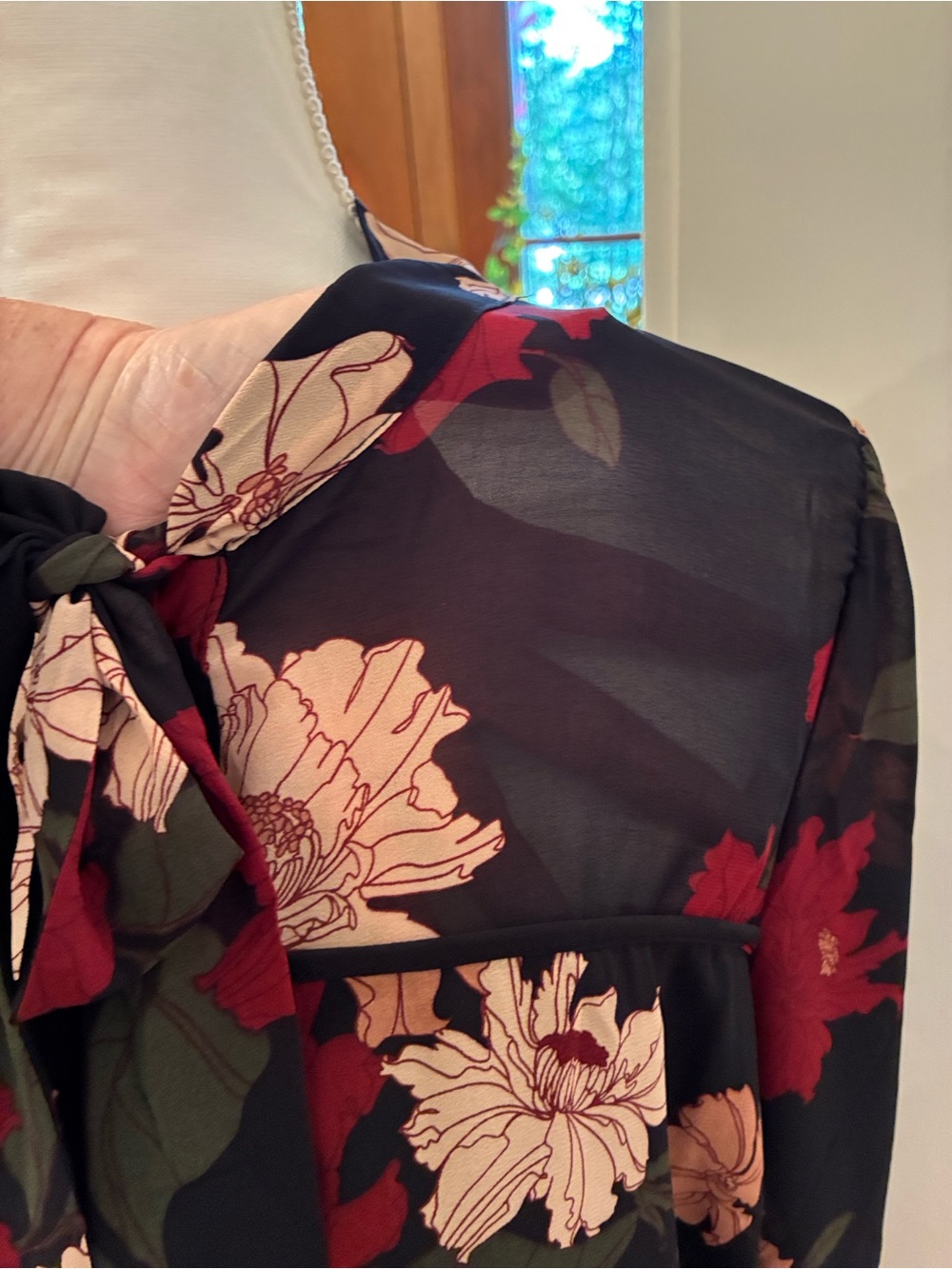 Monteau Black Floral Tie-Neck Button Down Sheer Blouse NWT XL - Picture 5 of 12